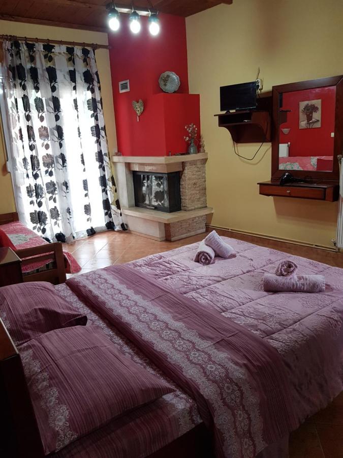 אורמה Alexandros Guesthouse מראה חיצוני תמונה