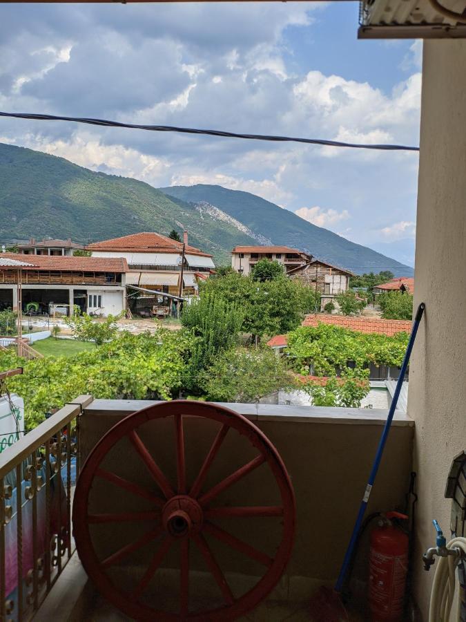 אורמה Alexandros Guesthouse מראה חיצוני תמונה