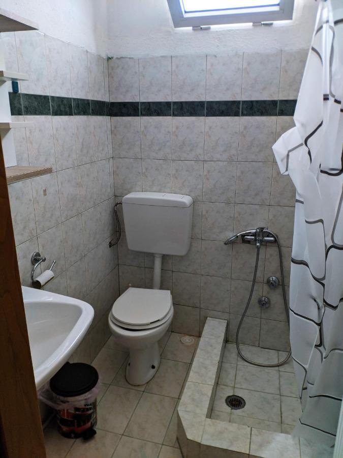 אורמה Alexandros Guesthouse מראה חיצוני תמונה