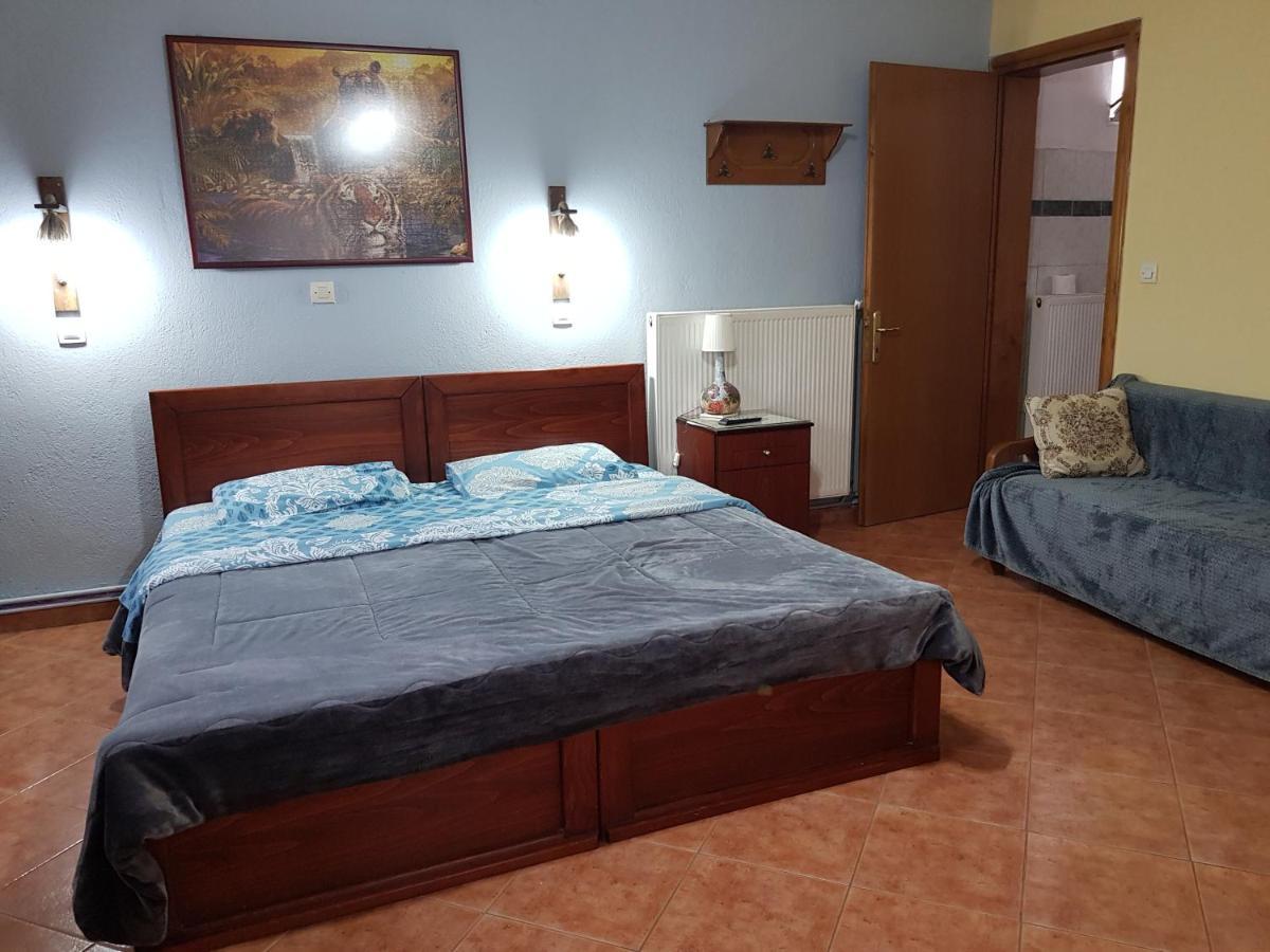אורמה Alexandros Guesthouse מראה חיצוני תמונה