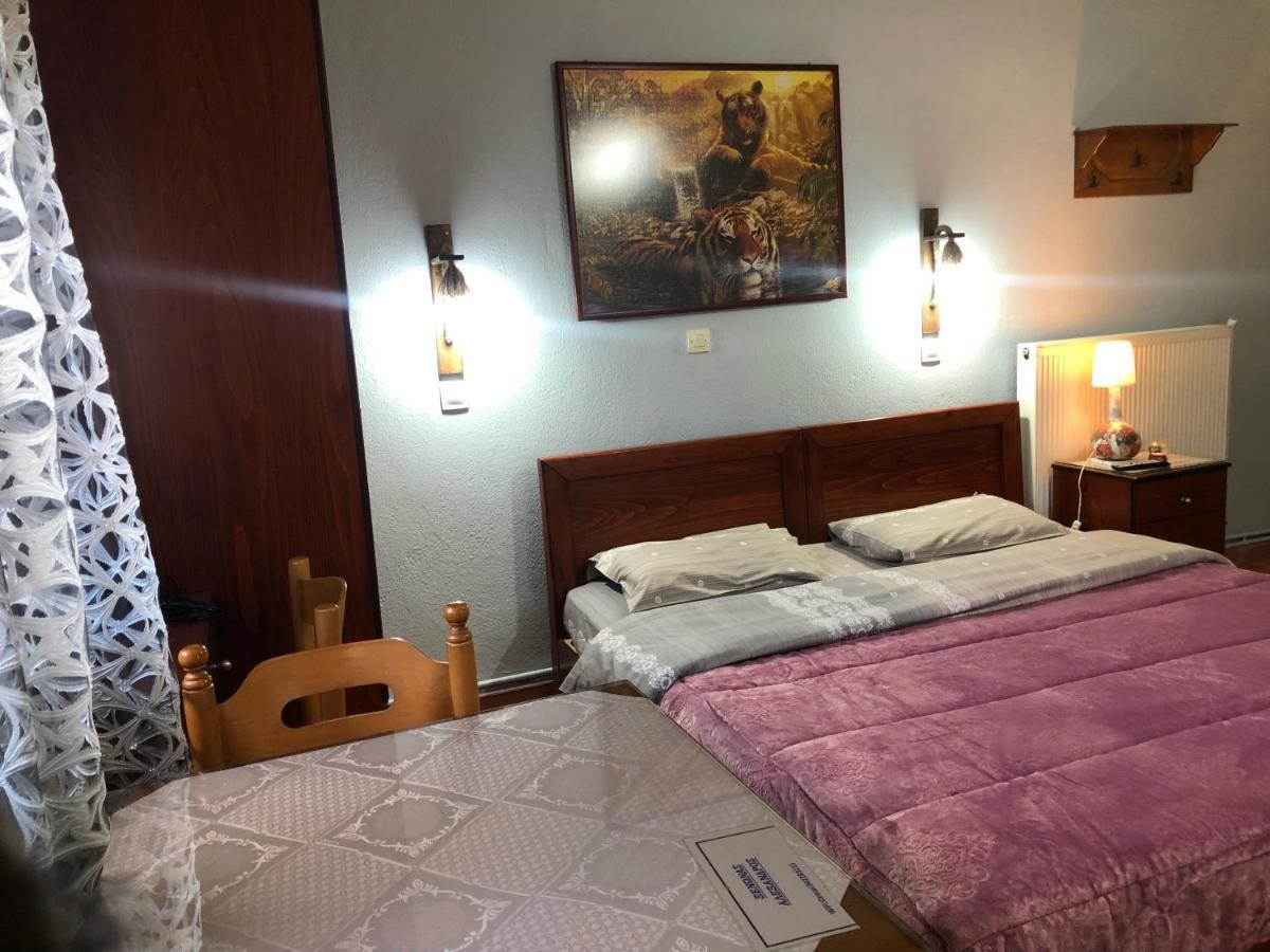 אורמה Alexandros Guesthouse מראה חיצוני תמונה