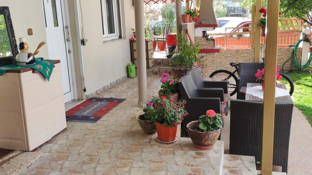 אורמה Alexandros Guesthouse מראה חיצוני תמונה