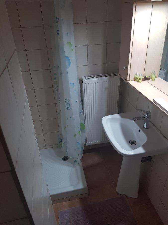 אורמה Alexandros Guesthouse מראה חיצוני תמונה
